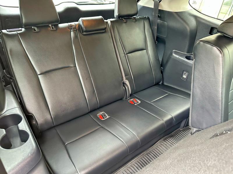 Продажа на аукционе авто 2022 Toyota Highlander Hybrid, vin: 5TDGBRCH2NS556944, номер лота: 58985326