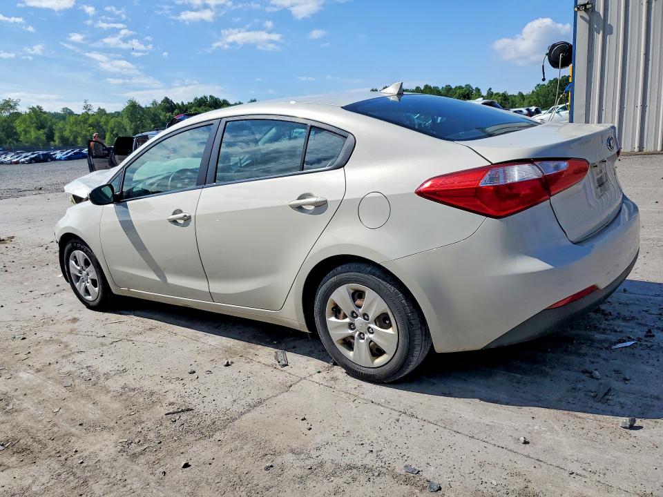 2015 Kia Forte მანქანა იყიდება აუქციონზე, vin: KNAFK4A64F5378832, აუქციონის ნომერი: 57765376