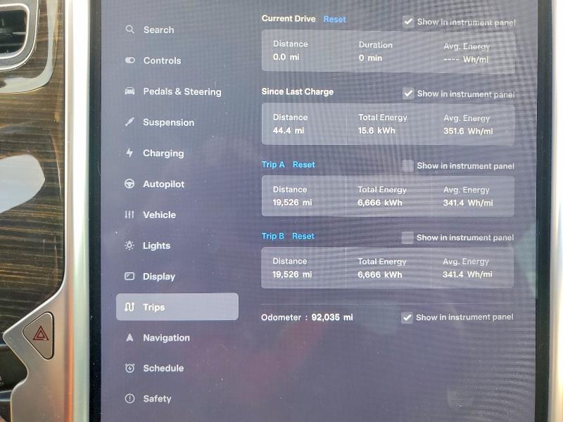 Продажа на аукционе авто 2015 Tesla Model S, vin: 5YJSA1S28FF085125, номер лота: 56652366