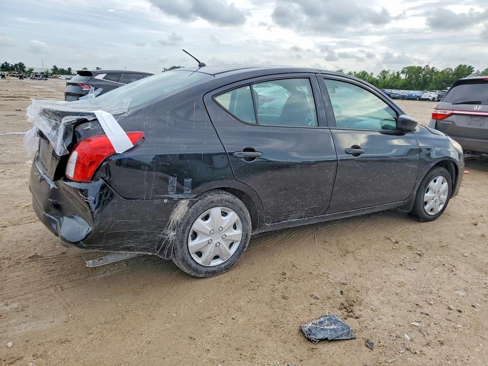 56601586 :رقم المزاد ، 3N1CN7AP0HL880864 vin ، 2017 Nissan Versa مزاد بيع