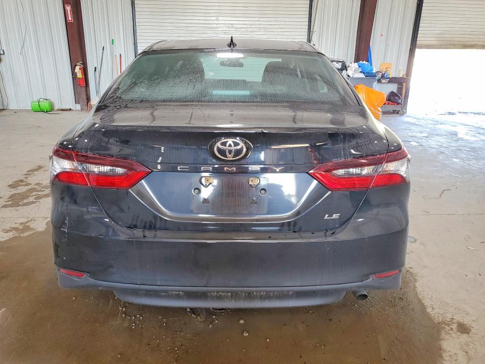 56148556 :رقم المزاد ، 4T1C11AKXRU204628 vin ، 2024 Toyota Camry مزاد بيع