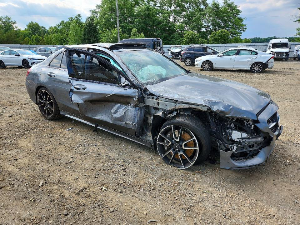 59137076 :رقم المزاد ، 55SWF6EB4JU275510 vin ، 2018 Mercedes-benz C مزاد بيع