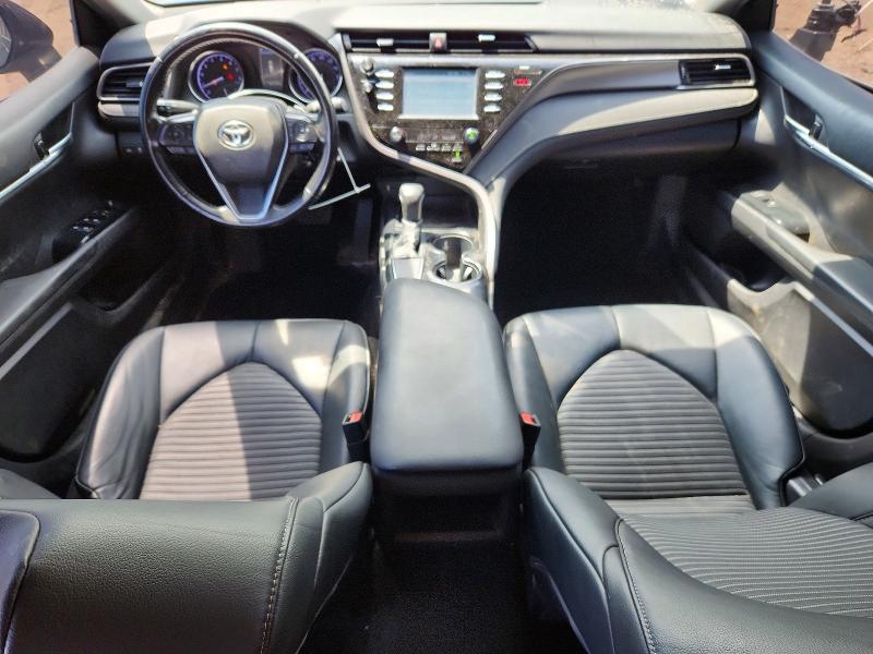 54632056 :رقم المزاد ، 4T1B11HK8KU701295 vin ، 2019 Toyota Camry مزاد بيع