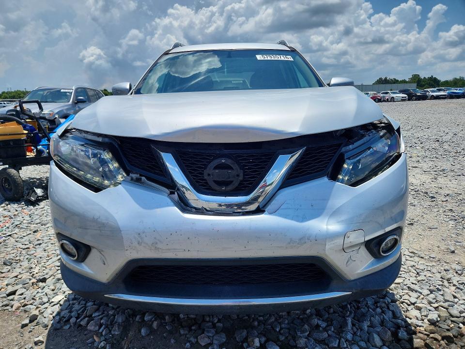 2015 Nissan Rogue მანქანა იყიდება აუქციონზე, vin: 5N1AT2ML7FC807601, აუქციონის ნომერი: 57935716