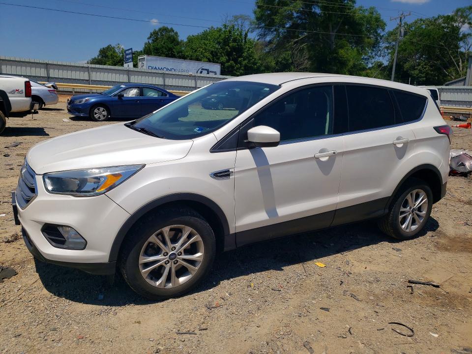 Auction sale of the 2017 Ford Escape, vin: 1FMCU0G91HUB37468, lot number: 56510266