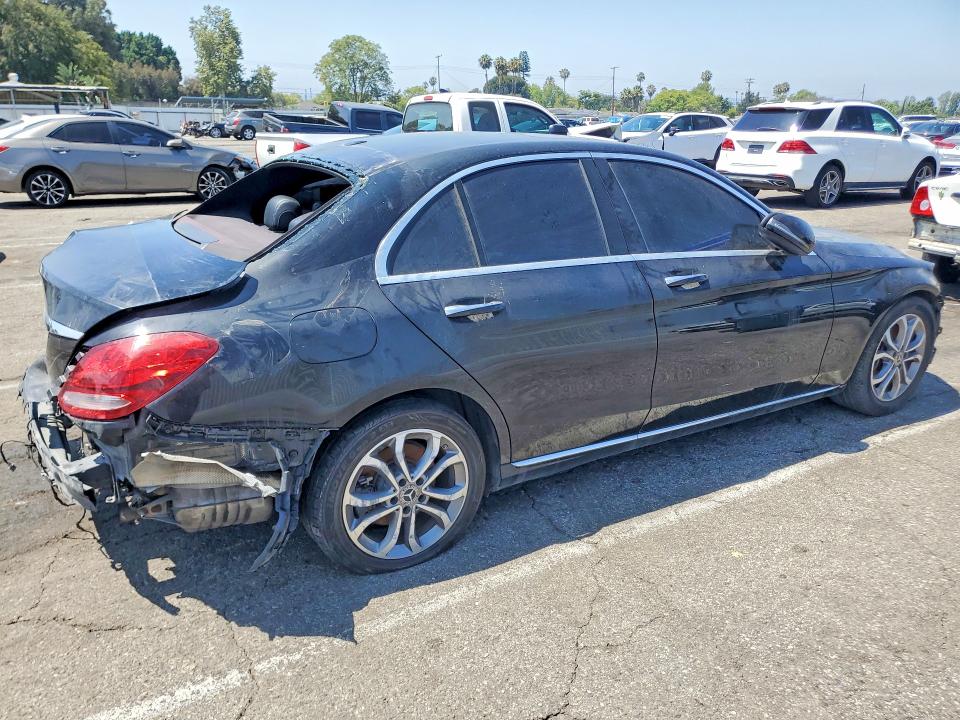 2018 Mercedes-benz C მანქანა იყიდება აუქციონზე, vin: 55SWF4JB5JU234653, აუქციონის ნომერი: 56168076