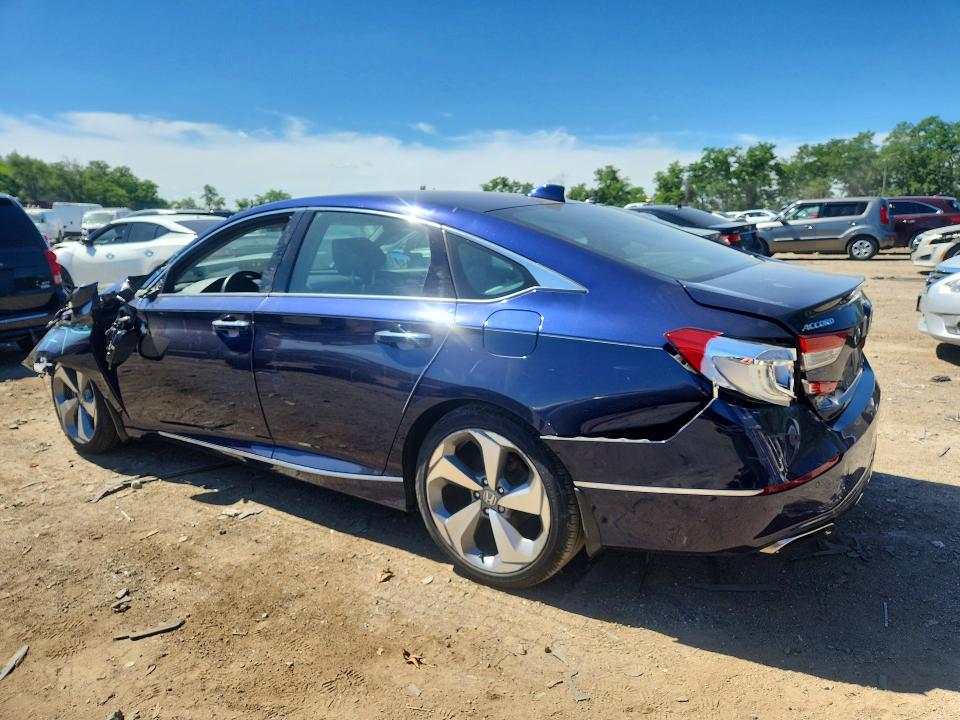 57332486 :رقم المزاد ، 1HGCV1F9XJA148888 vin ، 2018 Honda Accord مزاد بيع