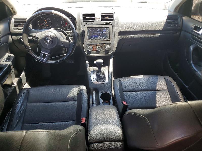 2010 Volkswagen Jetta მანქანა იყიდება აუქციონზე, vin: 3VWRZ7AJ6AM051205, აუქციონის ნომერი: 55748406