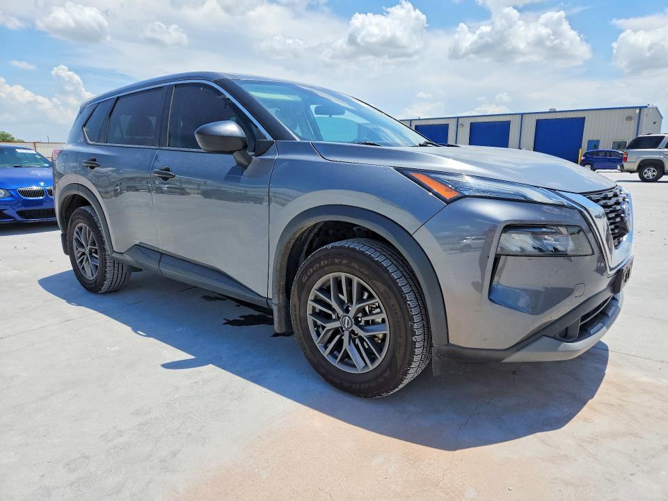 2022 Nissan Rogue მანქანა იყიდება აუქციონზე, vin: 5N1BT3AAXNC672335, აუქციონის ნომერი: 55547736