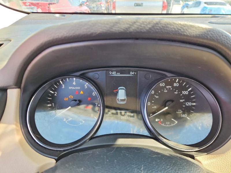 2017 Nissan Rogue მანქანა იყიდება აუქციონზე, vin: 5N1AT2MT2HC749514, აუქციონის ნომერი: 56328236