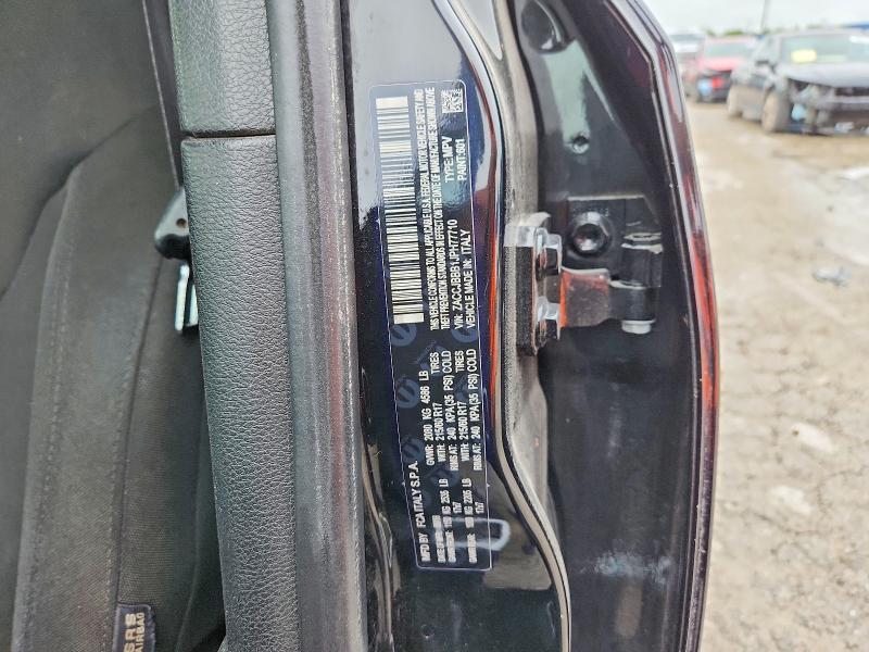 2018 Jeep Renegade მანქანა იყიდება აუქციონზე, vin: ZACCJBBB1JPH77710, აუქციონის ნომერი: 57817396
