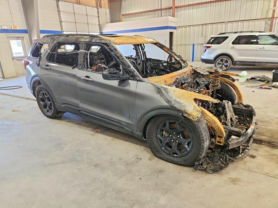 56153196 :رقم المزاد ، 1FMSK8JH7MGC18113 vin ، 2021 Ford Explorer مزاد بيع