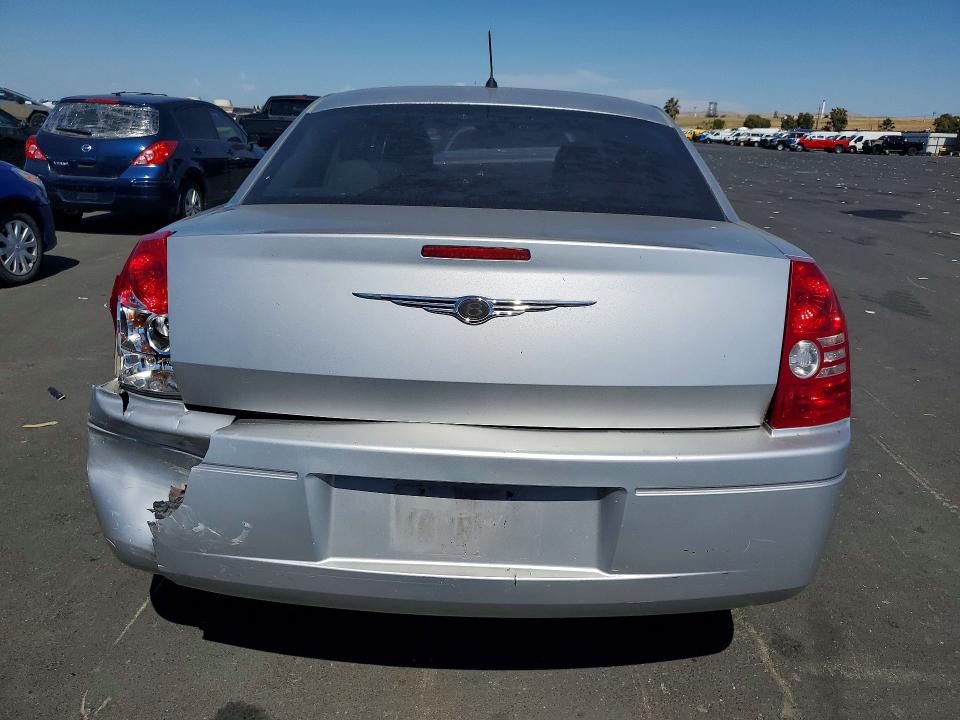 2008 Chrysler 300 მანქანა იყიდება აუქციონზე, vin: 2C3KA43R08H208253, აუქციონის ნომერი: 57423716