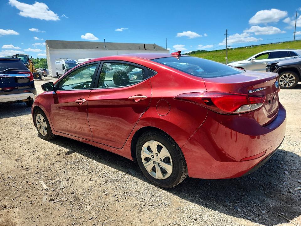 Продаж на аукціоні авто 2016 Hyundai Elantra, vin: 5NPDH4AE0GH757831, номер лоту: 58770376