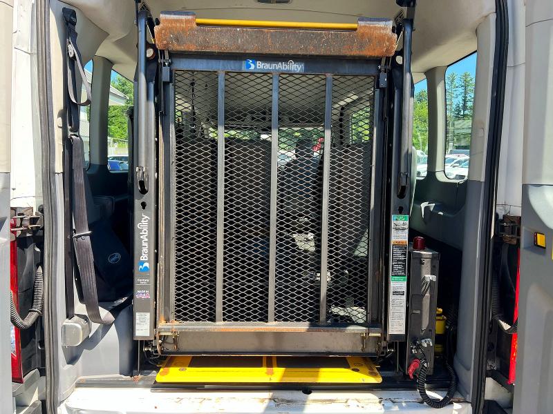 2017 Ford Transit მანქანა იყიდება აუქციონზე, vin: 1FDZX2CM1HKB28059, აუქციონის ნომერი: 58980136