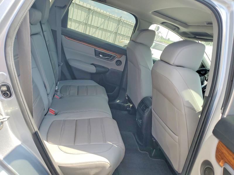 59166946 :رقم المزاد ، 5J6RW1H88JA006933 vin ، 2018 Honda Cr-v مزاد بيع