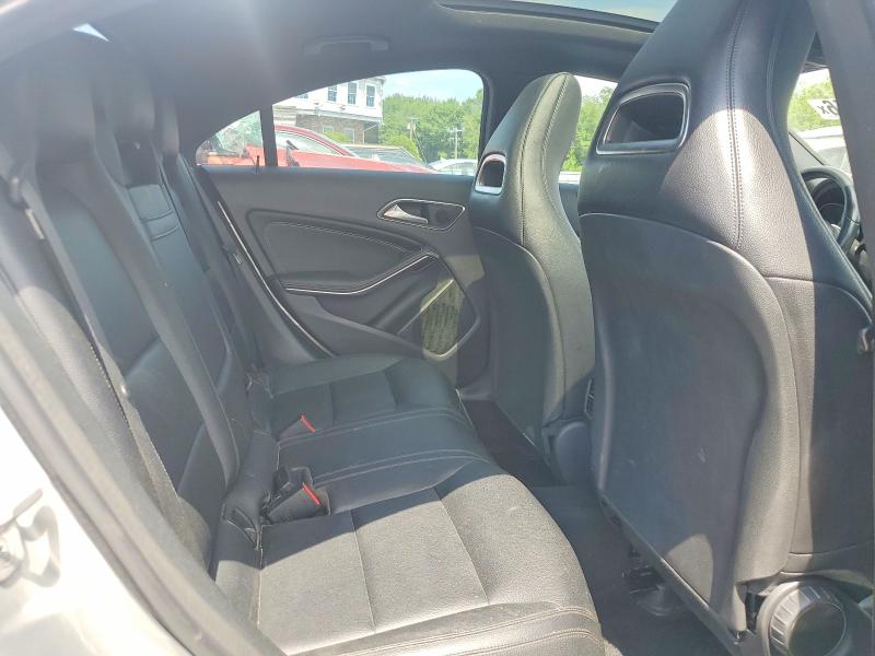 57179956 :رقم المزاد ، WDDSJ4GB9FN267918 vin ، 2015 Mercedes-benz Cla مزاد بيع