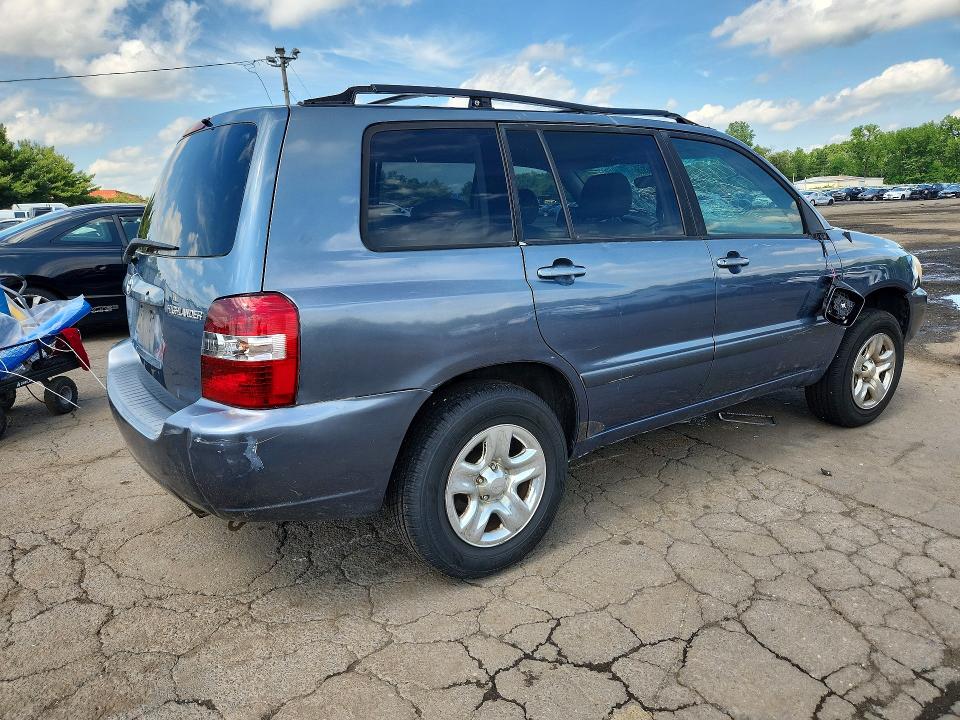 2005 Toyota Highlander მანქანა იყიდება აუქციონზე, vin: JTEGD21A350121341, აუქციონის ნომერი: 58046366