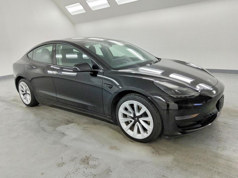 58127096 :رقم المزاد ، 5YJ3E1EA3NF289695 vin ، 2022 Tesla Model 3 مزاد بيع