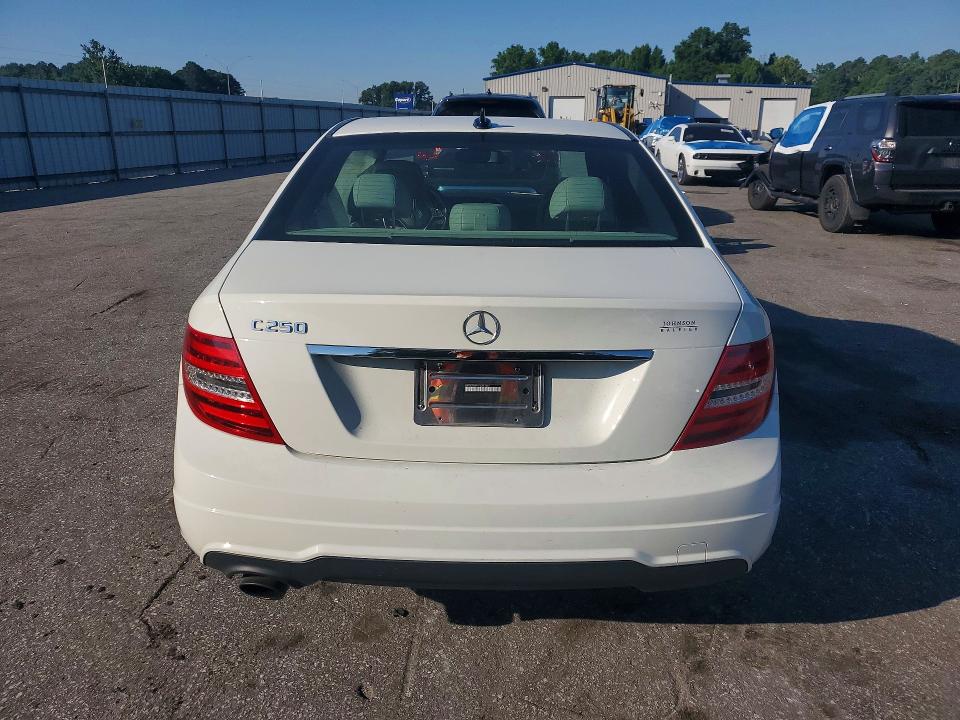 Aukcja sprzedaży 2012 Mercedes-benz C, vin: WDDGF4HB1CA621942, numer aukcji: 56336576