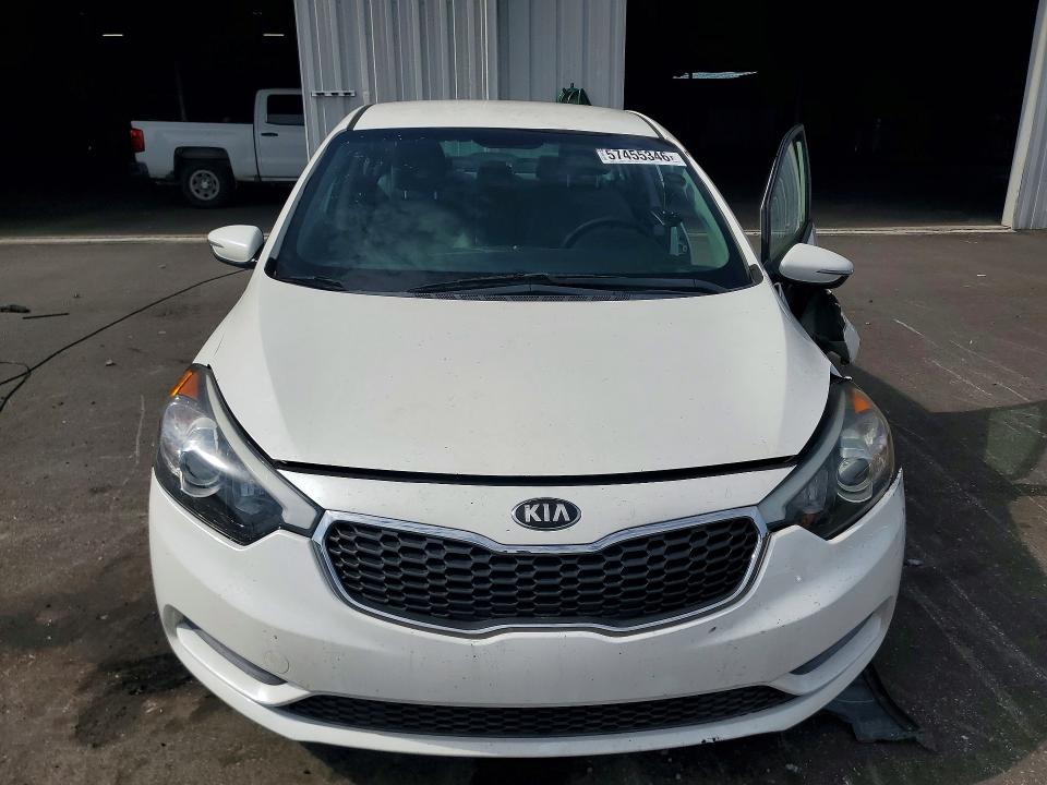 57455346 :رقم المزاد ، KNAFX4A64F5261558 vin ، 2015 Kia Forte مزاد بيع