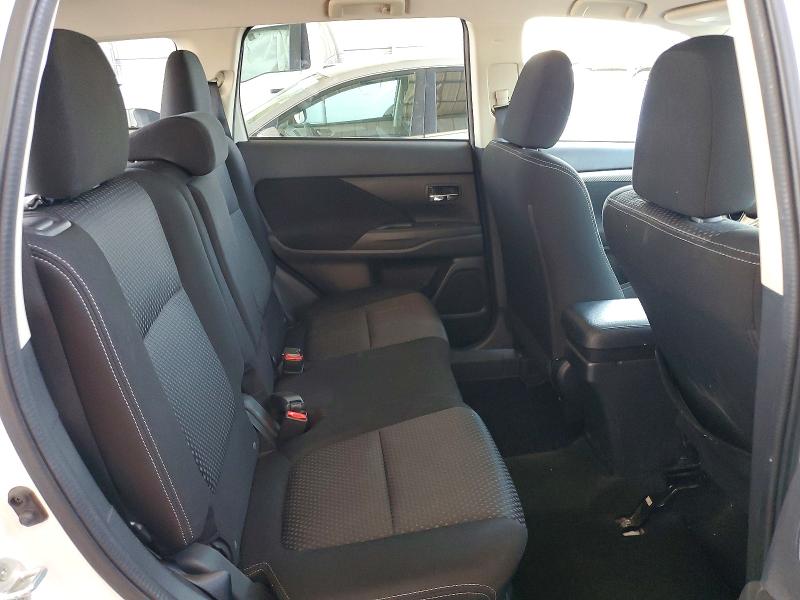Продаж на аукціоні авто 2018 Mitsubishi Outlander, vin: JA4AZ3A37JZ042998, номер лоту: 58785876