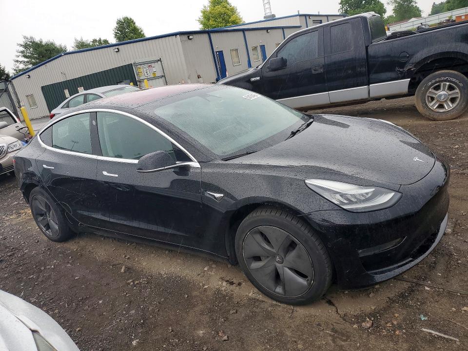 Продажа на аукционе авто 2018 Tesla Model 3, vin: 5YJ3E1EA5JF036081, номер лота: 56155426