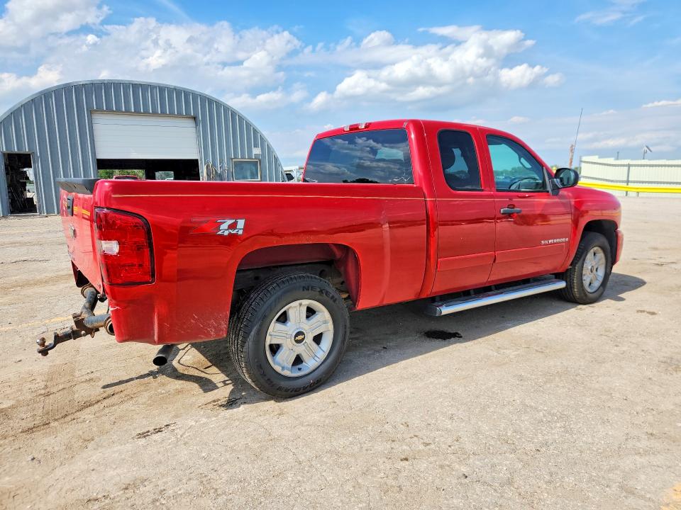 Продажа на аукционе авто 2008 Chevrolet Silverado, vin: 2GCEK190381265679, номер лота: 57160036