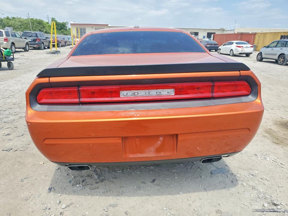 56264186 :رقم المزاد ، 2B3CJ5DT1BH601431 vin ، 2011 Dodge Challenger مزاد بيع