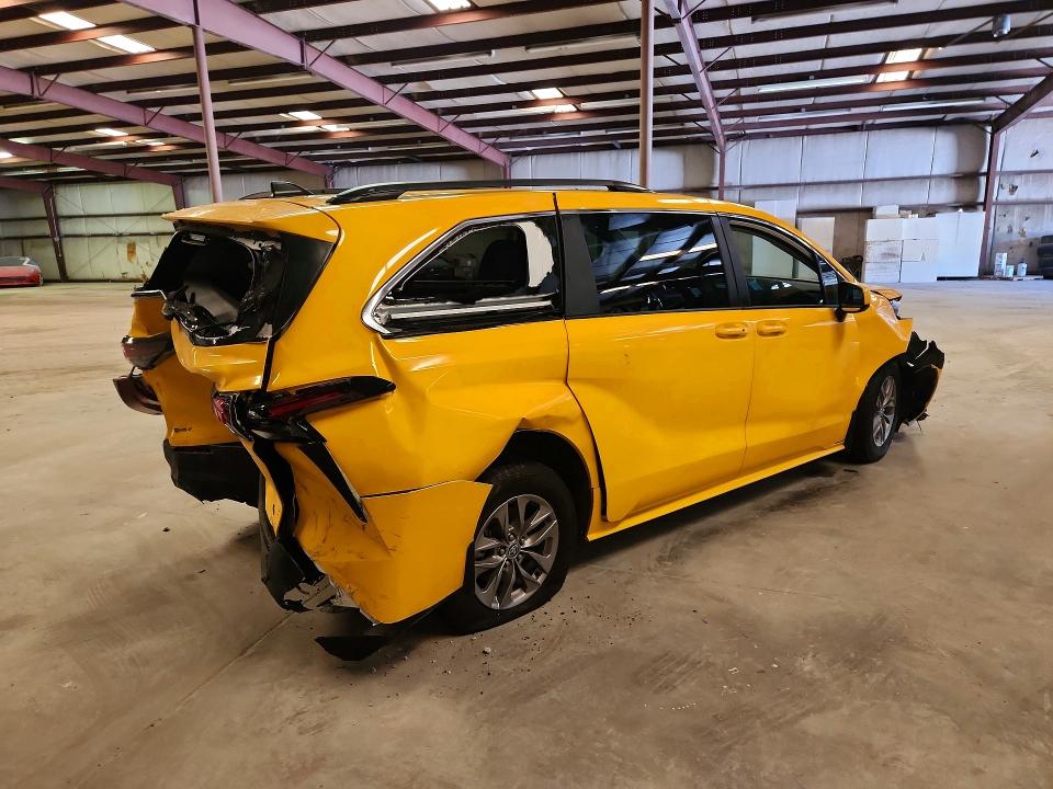 Продажа на аукционе авто 2025 Toyota Sienna, vin: 5TDKRKEC3SS279277, номер лота: 57362536