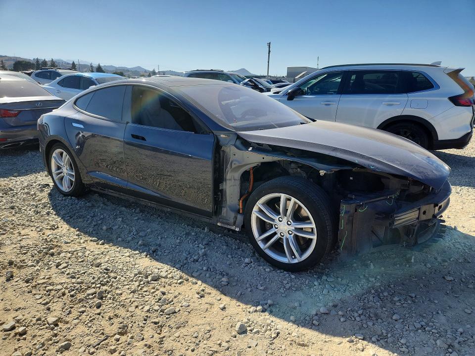 Продажа на аукционе авто 2016 Tesla Model S, vin: 5YJSA1E27GF131444, номер лота: 58459346