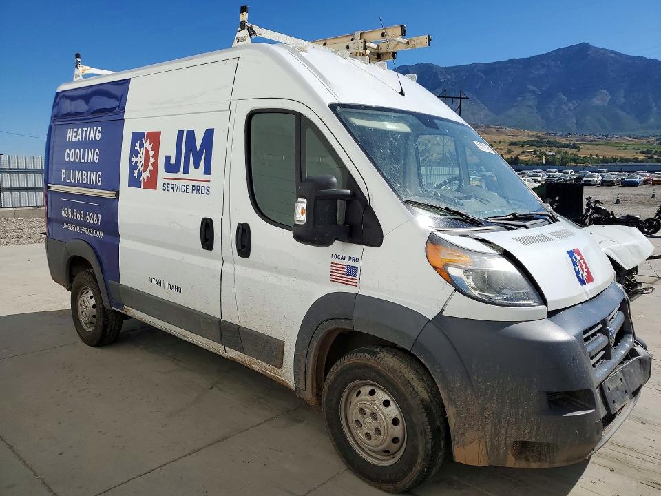 57189646 :رقم المزاد ، 3C6TRVBG2HE530295 vin ، 2017 Ram Promaster 1500 مزاد بيع