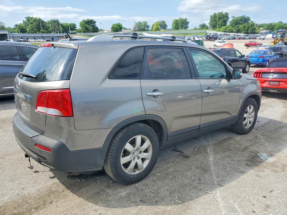 56504426 :رقم المزاد ، 5XYKTCA68DG322289 vin ، 2013 Kia Sorento مزاد بيع