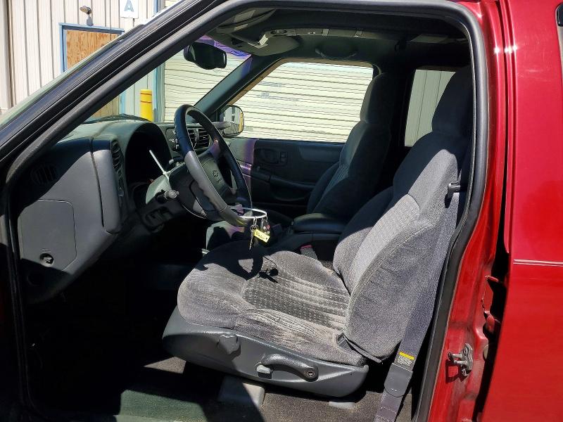 55686086 :رقم المزاد ، 1GNDT13W7W2121692 vin ، 1998 Chevrolet Blazer مزاد بيع