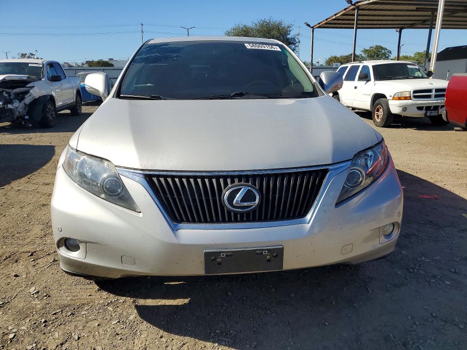 58069156 :رقم المزاد ، 2T2BK1BA6BC104799 vin ، 2011 Lexus Rx مزاد بيع