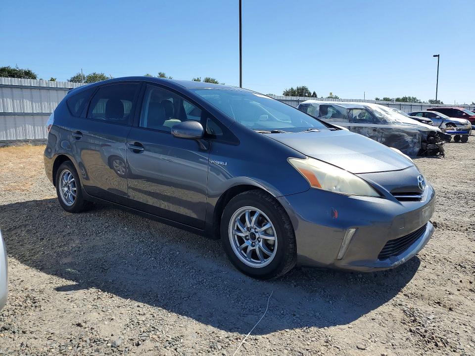 59351246 :رقم المزاد ، JTDZN3EU4C3020437 vin ، 2012 Toyota Prius V مزاد بيع
