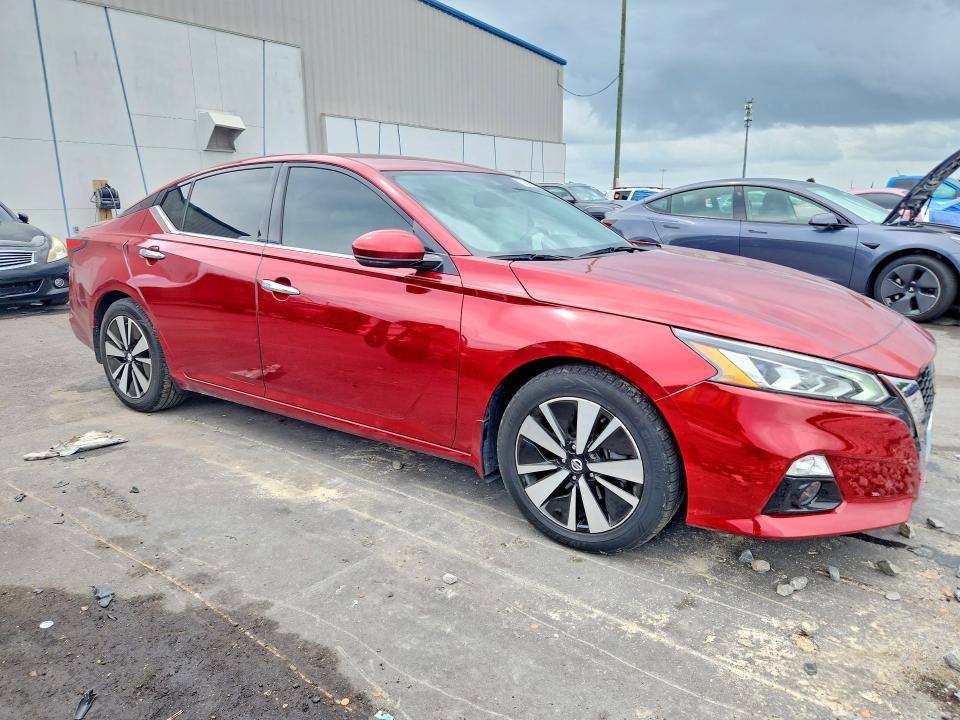 55608836 :رقم المزاد ، 1N4BL4EV9KC126523 vin ، 2019 Nissan Altima مزاد بيع