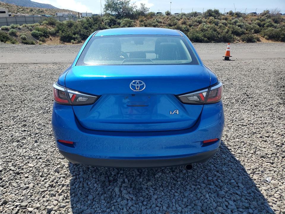 2018 Toyota Yaris Ia მანქანა იყიდება აუქციონზე, vin: 3MYDLBYVXJY300819, აუქციონის ნომერი: 57972946