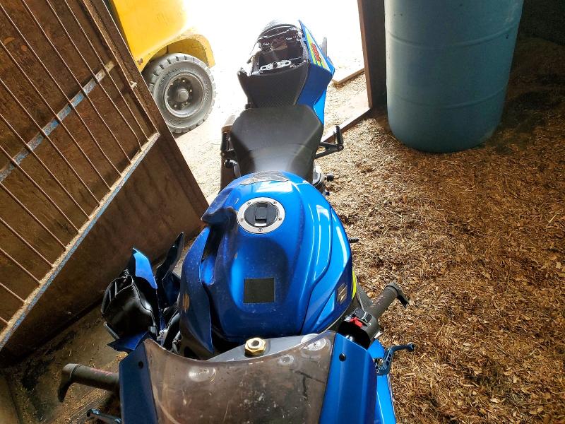 Продажа на аукционе авто 2017 Suzuki Gsx-r750, vin: JS1GR7MA7H2102003, номер лота: 54824546