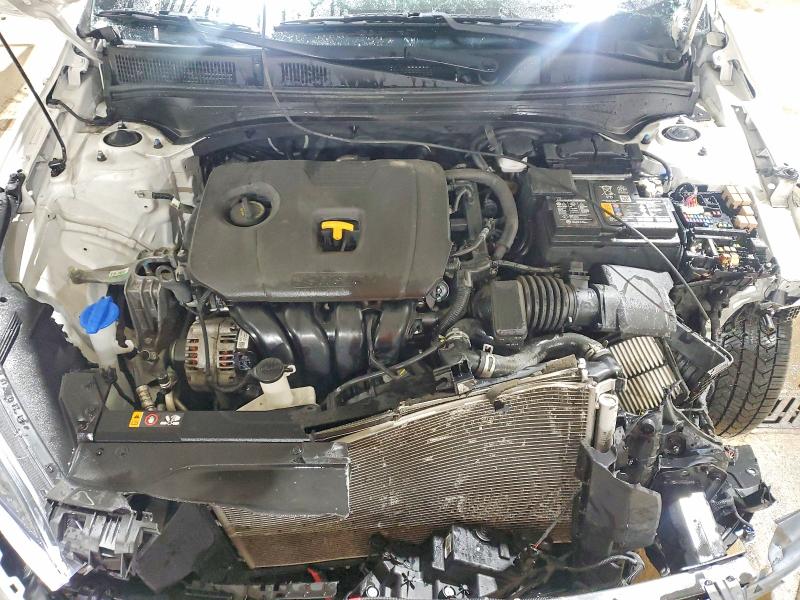 2023 Kia Forte მანქანა იყიდება აუქციონზე, vin: 3KPF54AD8PE524003, აუქციონის ნომერი: 57164676