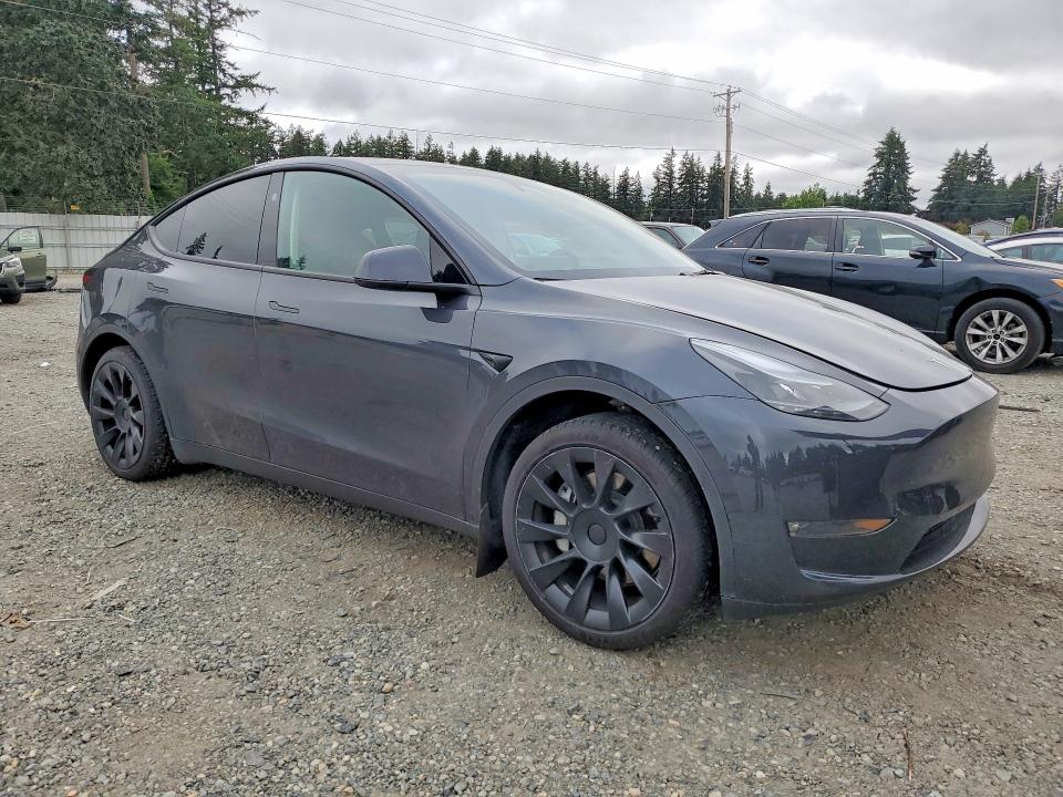2025 Tesla Model Y მანქანა იყიდება აუქციონზე, vin: 7SAYGDEE5SF286509, აუქციონის ნომერი: 58686406