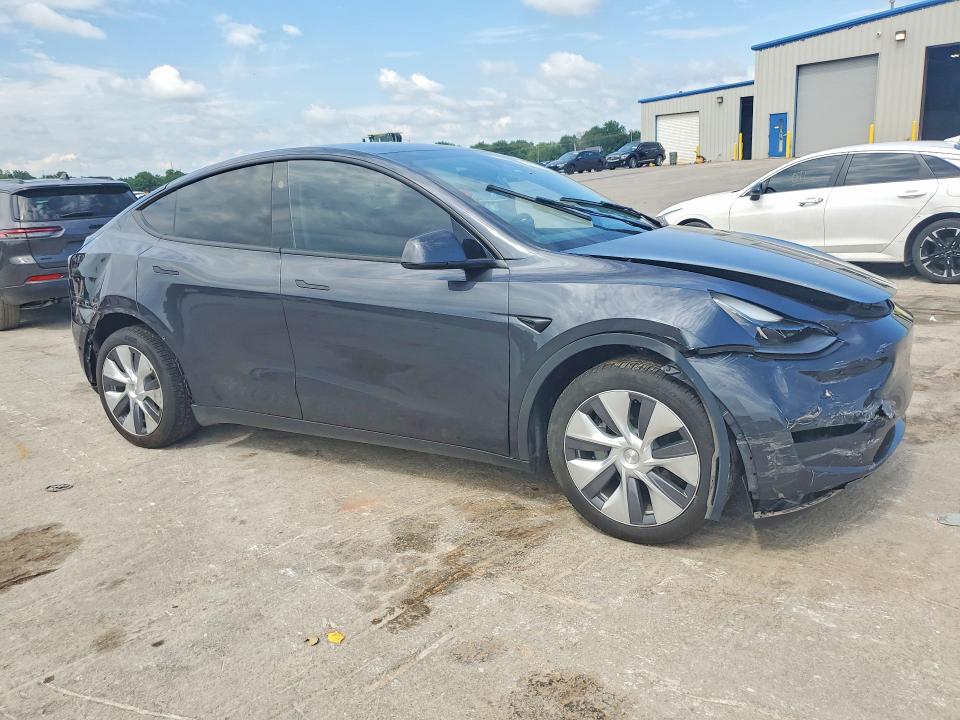 56131946 :رقم المزاد ، 7SAYGDEE7RA278838 vin ، 2024 Tesla Model Y مزاد بيع