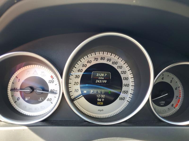 Продажа на аукционе авто 2013 Mercedes-benz C, vin: WDDGF8AB0DG020506, номер лота: 57773506