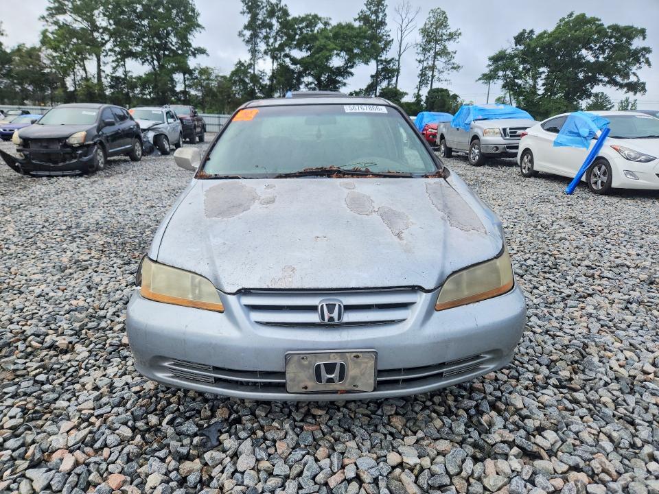 2001 Honda Accord მანქანა იყიდება აუქციონზე, vin: 1HGCG165X1A081085, აუქციონის ნომერი: 56767866