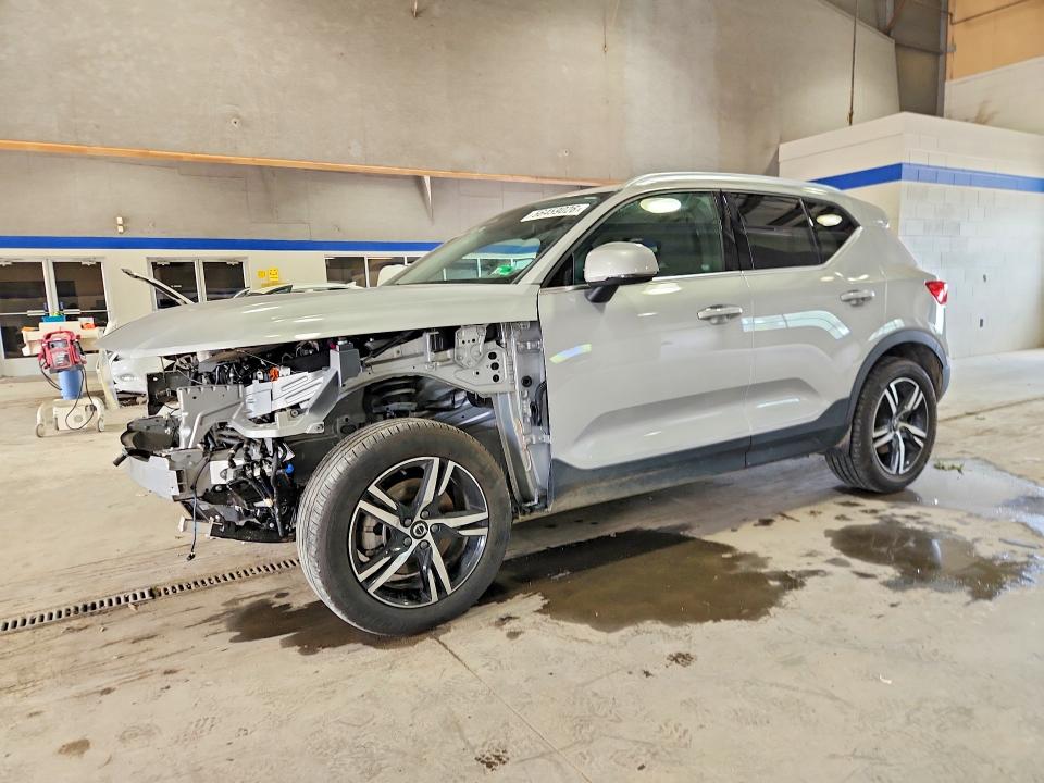Продаж на аукціоні авто 2024 Volvo Xc40, vin: YV4L12UKXR2325660, номер лоту: 56459026