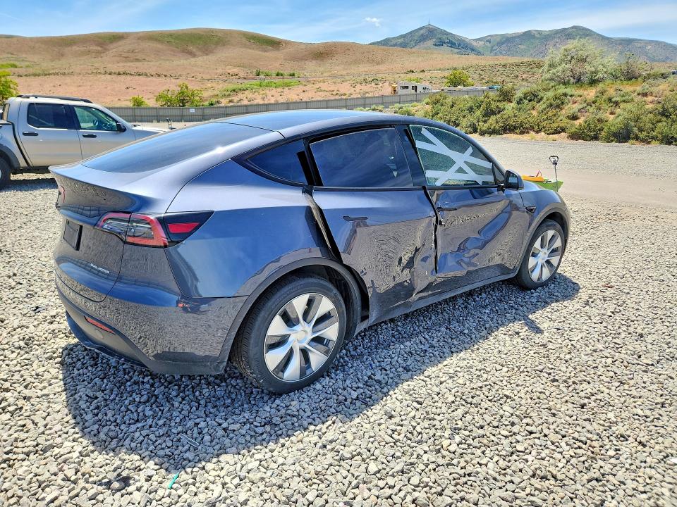 Продажа на аукционе авто 2023 Tesla Model Y, vin: 7SAYGDEEXPA042391, номер лота: 55188486