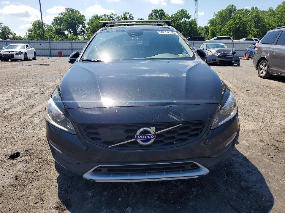 56184736 :رقم المزاد ، YV440MWK5H1041129 vin ، 2017 Volvo V60 Cross Country مزاد بيع