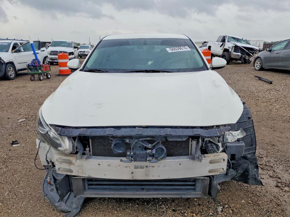 2019 Nissan Altima მანქანა იყიდება აუქციონზე, vin: 1N4BL4BV4KC150846, აუქციონის ნომერი: 56639616