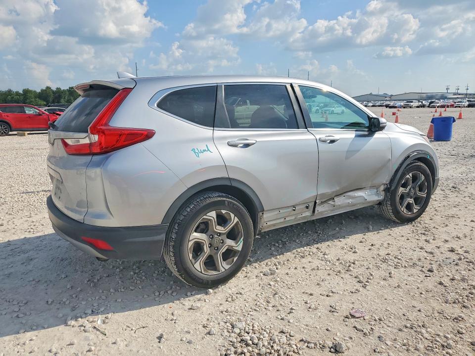 Продаж на аукціоні авто 2018 Honda Cr-v, vin: 7FARW1H50JE020607, номер лоту: 55802956