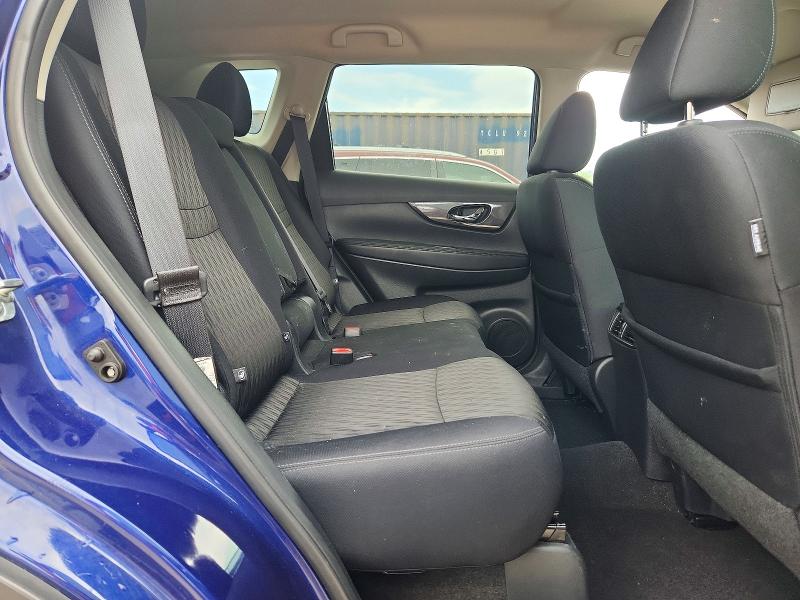 Продаж на аукціоні авто 2018 Nissan Rogue, vin: 5N1AT2MV6JC725627, номер лоту: 56360636